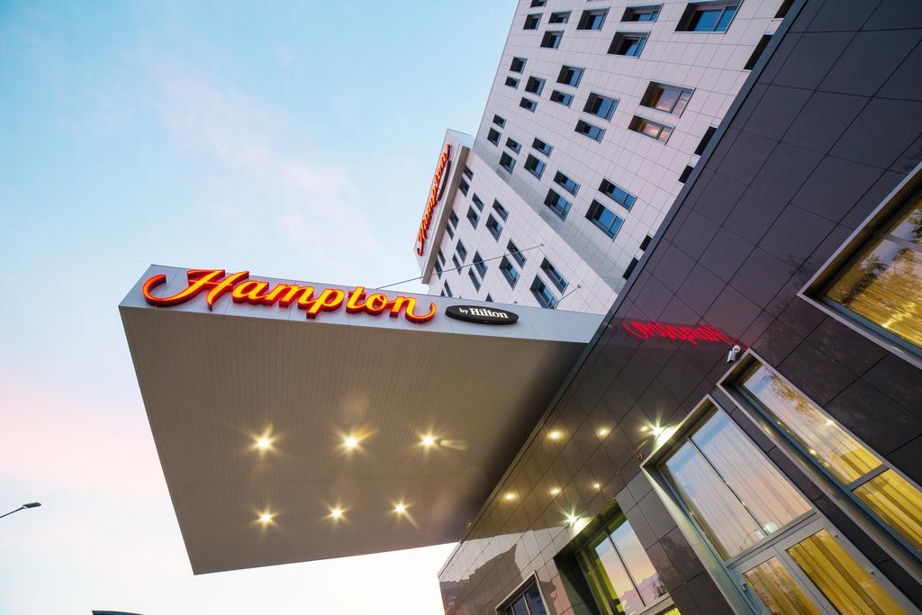 Hampton By Hilton Ufa Hotel Екстериор снимка